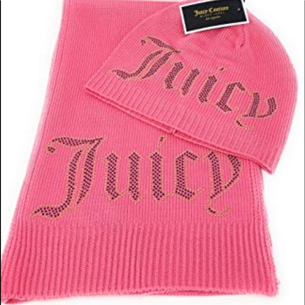 JUICY COUTURE scarf and hat set